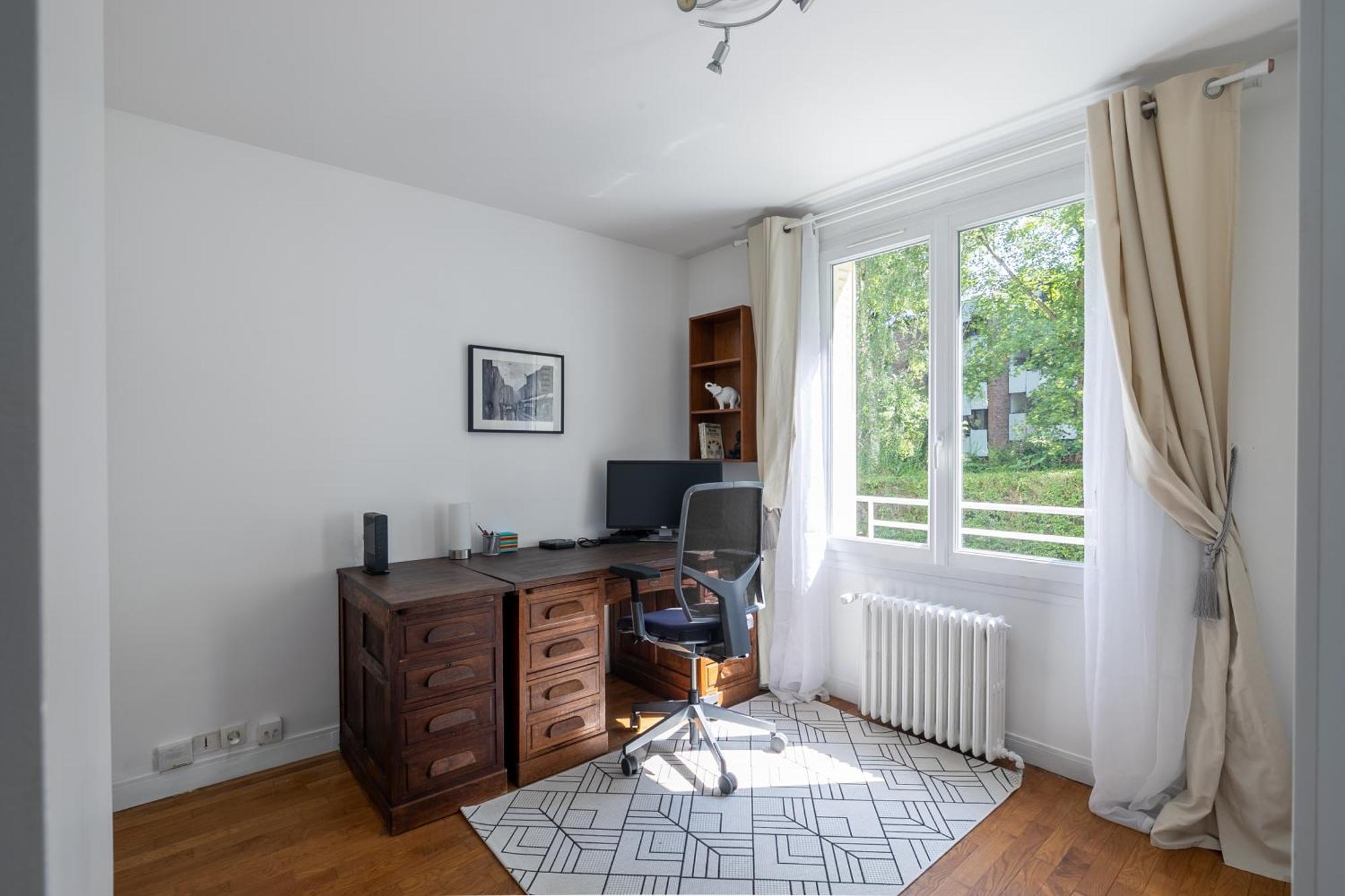 Le Chateaubriand - Calme, Balcon Et Parking Châtenay Kültér fotó