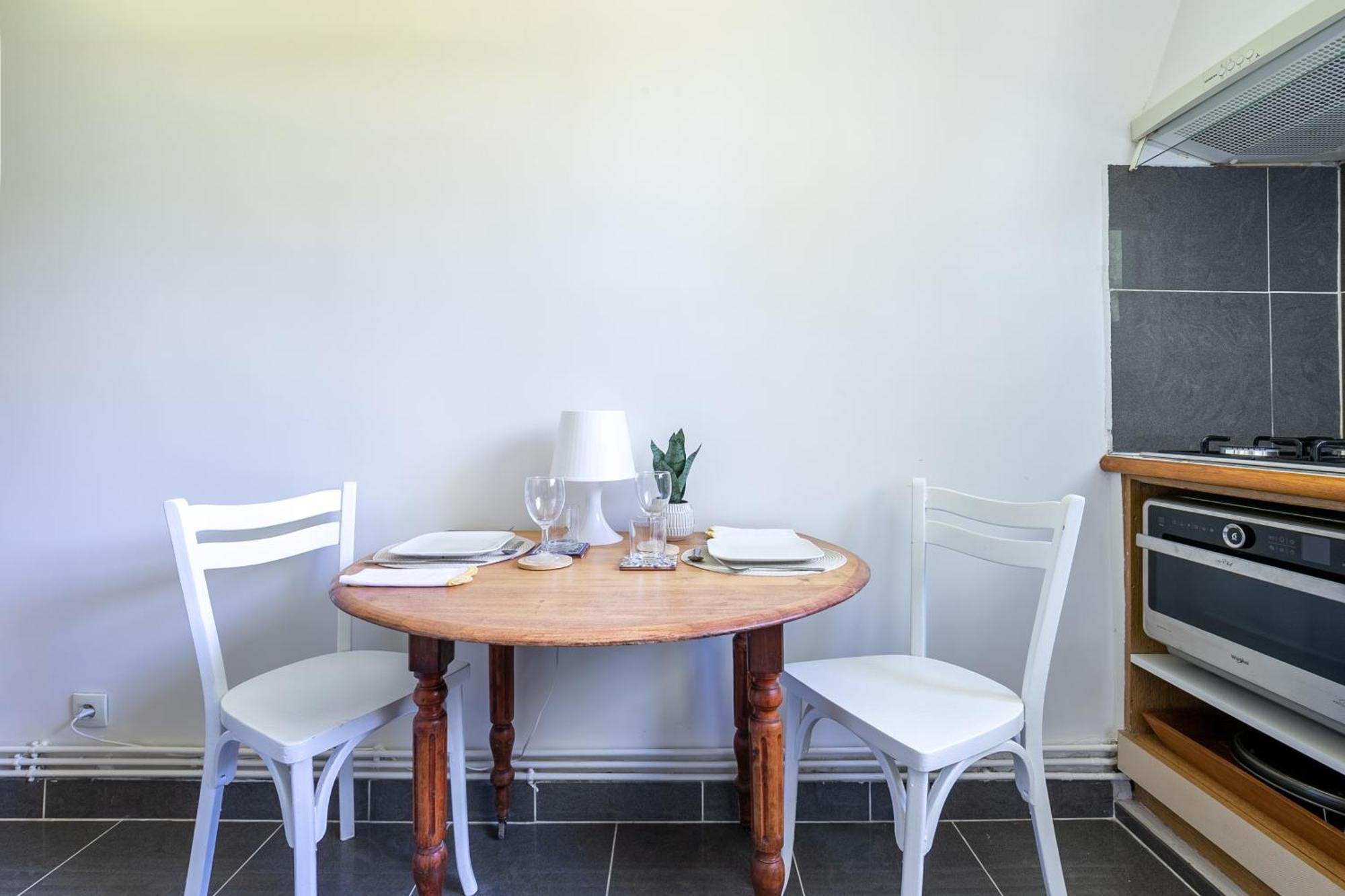 Le Chateaubriand - Calme, Balcon Et Parking Châtenay Kültér fotó